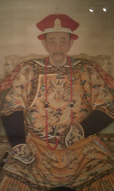 gomezgonzalez's tweet photo. Buenisimo! RT @uriondo: Un amigo se ha topado en China con la prueba de que Rubalcaba SIEMPRE ha estado aquí... #fb http://t.co/mxDyavLW
