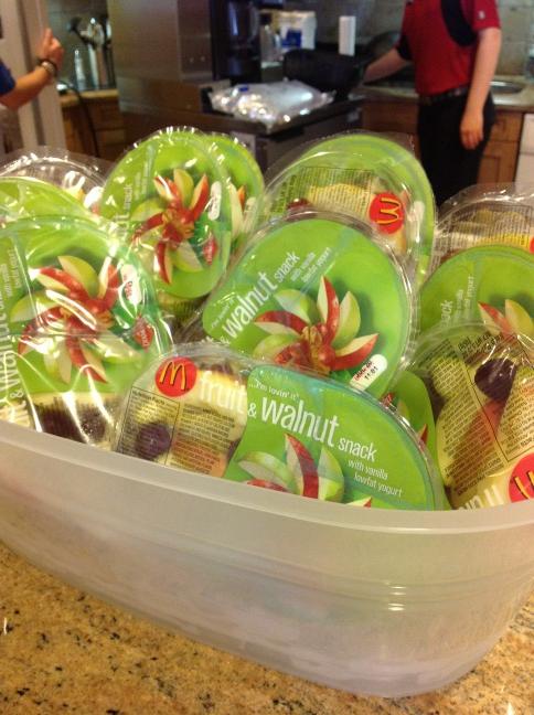 McDonalds's tweet image. #evoconf attendees - miss breakfast? @McDonalds suite has Blueberry Banana Nut Oatmeal, Fruit &amp;amp; Yogurt Parfait &amp;amp; more!