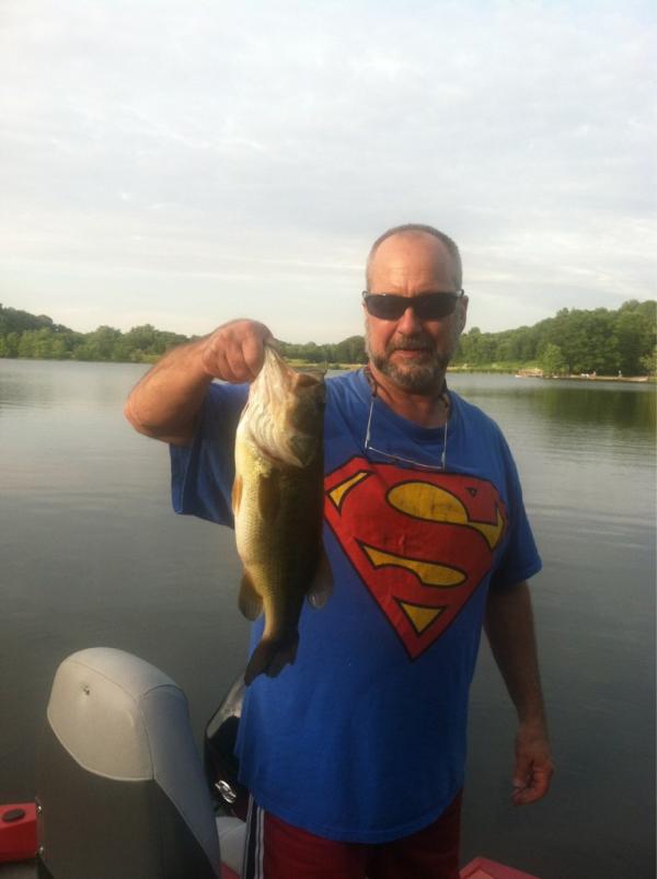 NJBASS_14's tweet photo. Pops catching pigs all day!!! http://t.co/8BTtzYUg