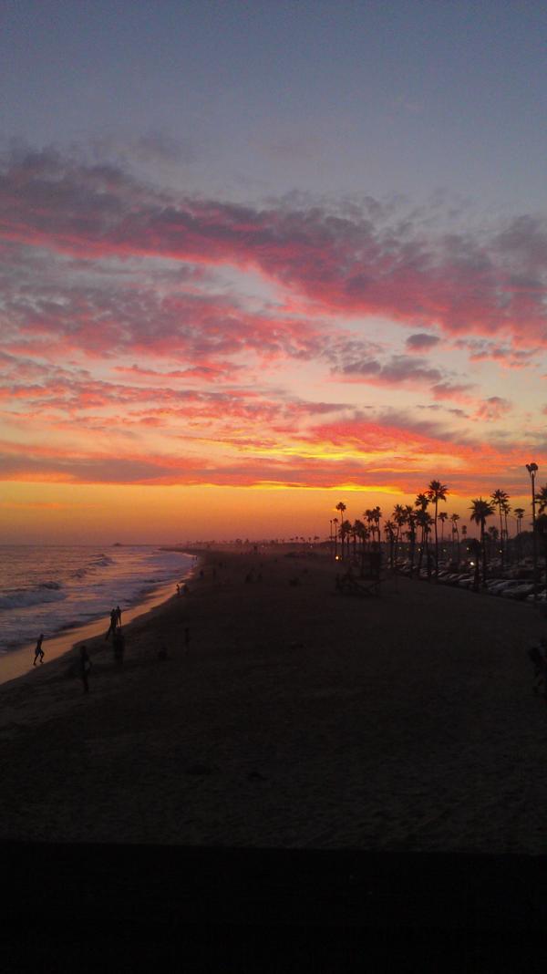 DavSheffield's tweet photo. Newport beach, july 2012 http://t.co/NBf1LIng