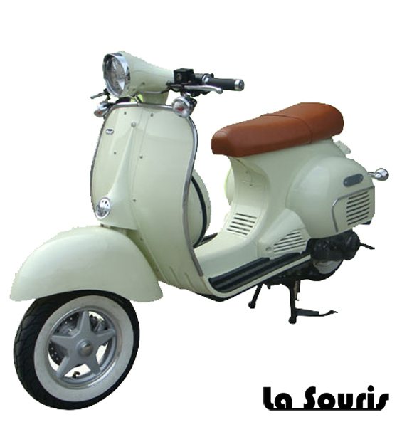 توییتر \\ Armando Muis در توییتر: «Old Vespa Look-a-Like, La Souris  introduceert de Classic Vintage Scooter! http://t.co/IaNQdSK7»