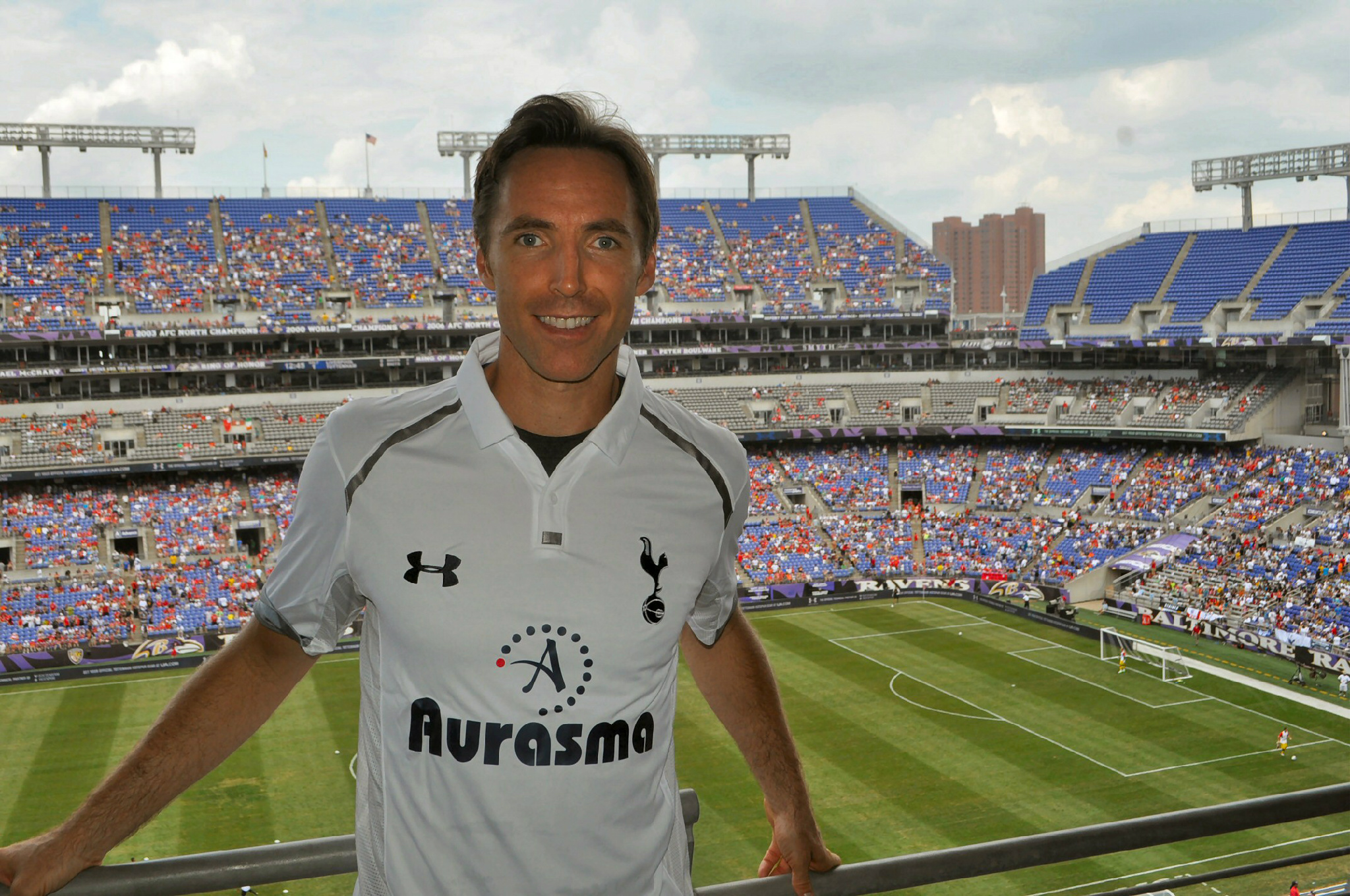 Tottenham Hotspur Picture Special Nba Legend And Spurs Fan Stevenash At Today S Game In Baltimore Great To See You Steve Http T Co 539zgq53 Twitter