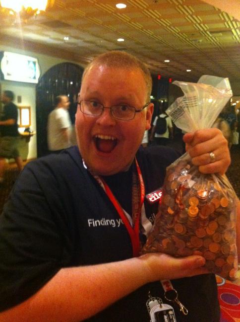 TrunkMonk3y's tweet image. Asspennies!!! RT @lintile: I just won a crapton of pennies. #hackerpyramid #defcon