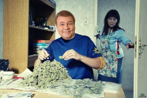 DirectorSimple's tweet image. 