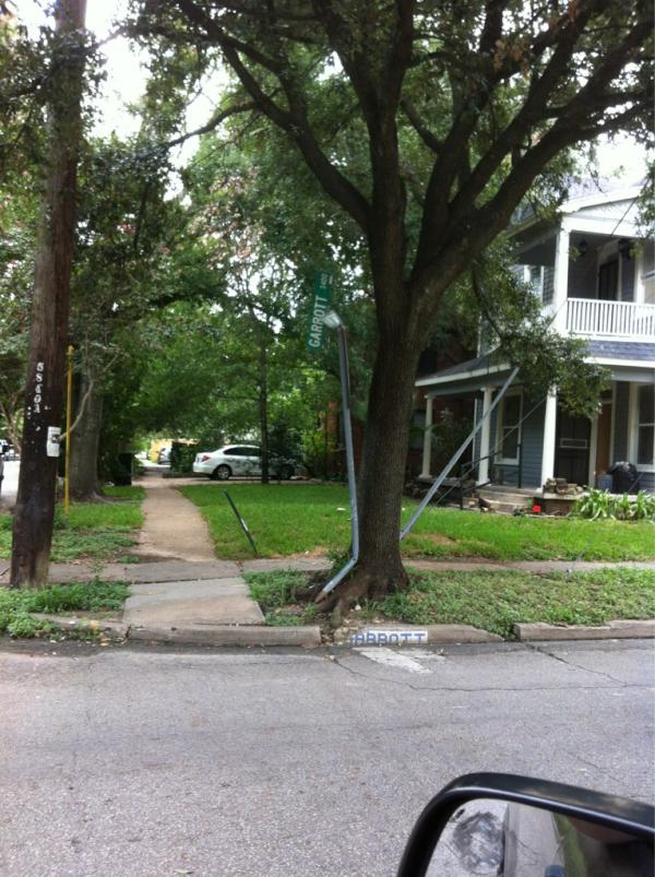 This stop sign cracks my shit up every time I drive by it.