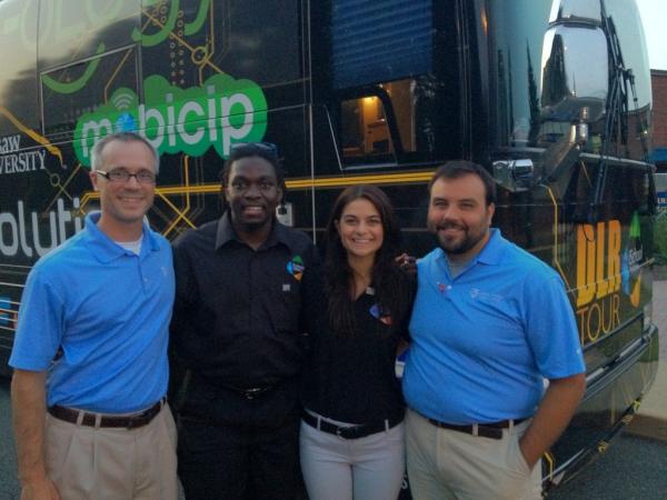 mikekstpierre's tweet image. Great night w/ @iSchoolTravis and the crew at @MCHSCrusader #ipadlearning