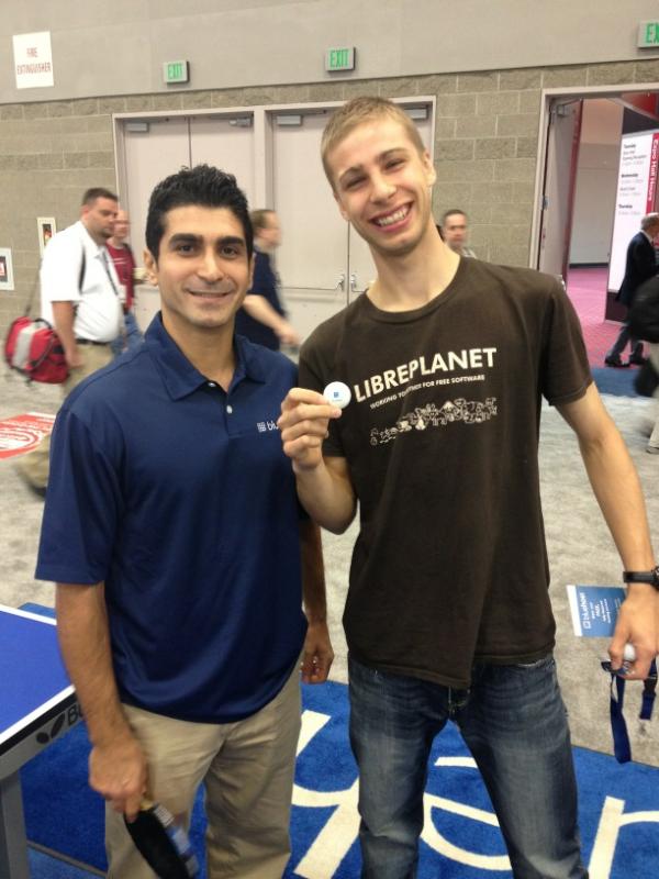 DanDHandy's tweet photo. Martin just won a year of hosting @bluehost #oscon http://t.co/lV1ZIJCM