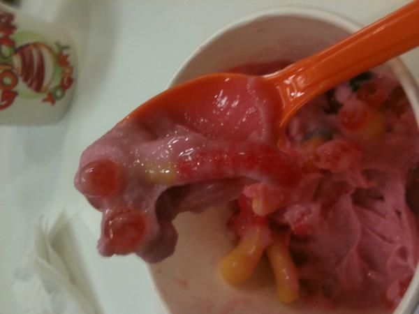 Rock_N_Rowland's tweet image. Penis in my Gotcha Yogurt #IsThisATest