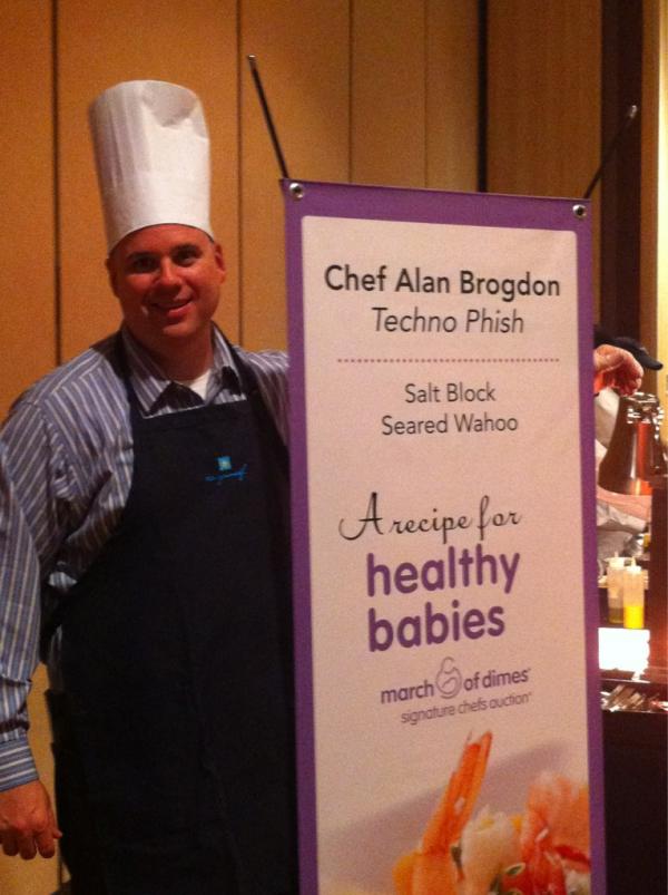 melbettis's tweet photo. Chef Brogdon's station rocks!!! #modss12 http://t.co/9f4FoJK2