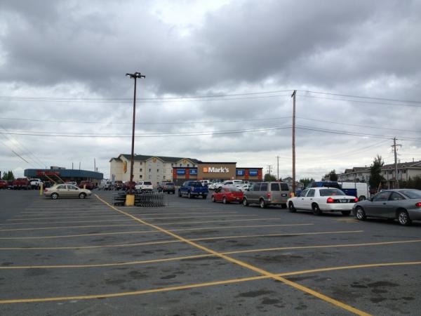 mrrva's tweet image. Long wait times at Tim's. Interact down. #cashonly #needfix