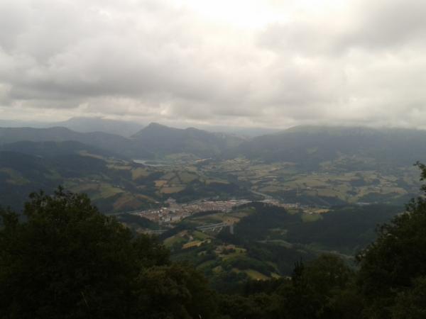 Ainhoaurze's tweet photo. @JoneBalanzategi @JuleneAgirre1 @MaiderUrrutia Murun azkenian !!!! http://t.co/TYJc3GEU