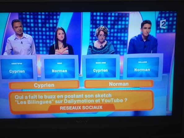 NormanDesVideos's tweet photo. LOL ! (c'était il y a quelques minutes) @Nagui powâ ! (cc @MonsieurDream) http://t.co/7js7W6I0