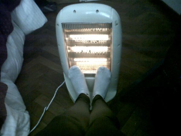 Juliettre's tweet image. Me gusta sentir que me quemo y los saco #alltheproblems lo se