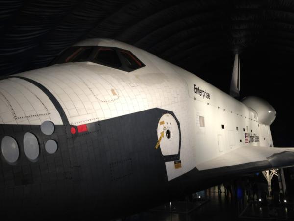 StarTrek's tweet photo. First Look of the Enterprise space shuttle @intrepidmuseum #StarTrek http://t.co/IS0uIj93