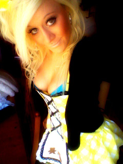 MandyCyrusOnly's tweet image. me