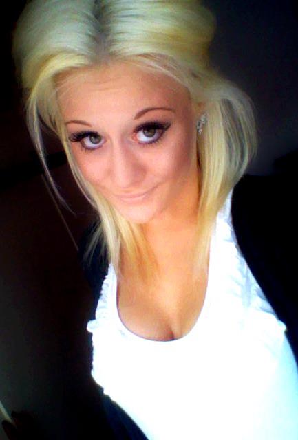 MandyCyrusOnly's tweet image. me