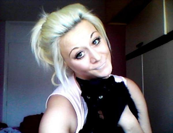 MandyCyrusOnly's tweet image. me and leila