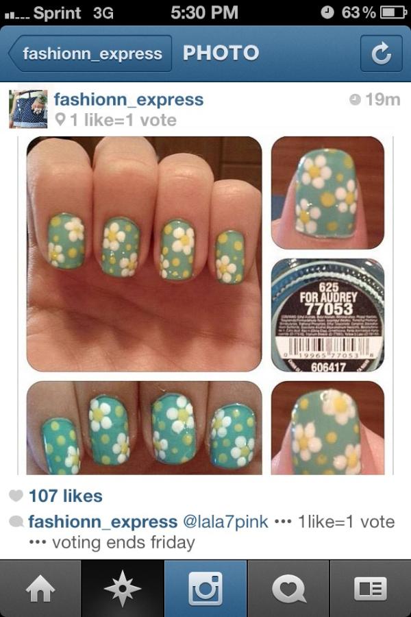 bana1124's tweet image. Please LIKE #daisynails on fashionn_express on #instagram to win a #contest #nailart #nails #flower #instadaily #art