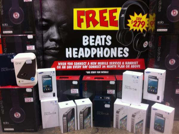 #Free #BeatsByDre when you connect to #Telstra's 80 everyday plan #wicked deal <a href="/JBHiFi/">JB Hi-Fi</a> #whilestockslast #bequick!!