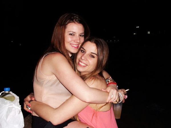 Laura_lnm's tweet photo. MUCHISIMAS FELICIDADESS para @MartaLpezMesa una d ls personitas mas especiales para mi! se lo merece TODO! http://t.co/csvB9FcI