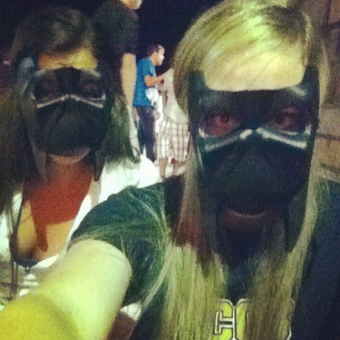 manderscoy's tweet image. Actually this is how batman is suppose to wear his mask... 
#batmanproblems