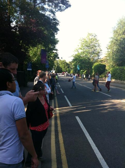 mndp's tweet photo. I'm waiting for the torch. Cool to be with the guildford massive on a Friday night. http://t.co/LpQrXoQS