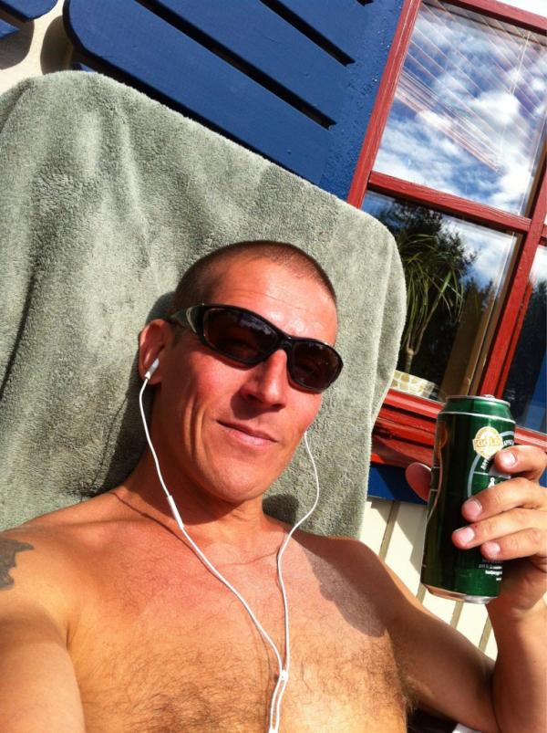 AndrewLjungsbro's tweet image. @Selholm #ölhydrater #simmat #solar #nice