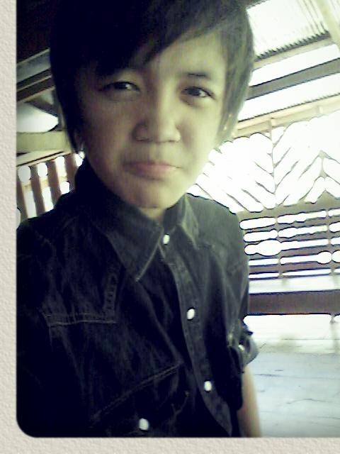 727First's tweet image. เธอทำให้ฉันคิดถึง. “ เพียงแต่เธอ “  :(