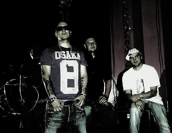 Czar рэпер. 1 kla$ czar schokk. царь шок 1 класс. рэп войска фото. первый класс царь шок.