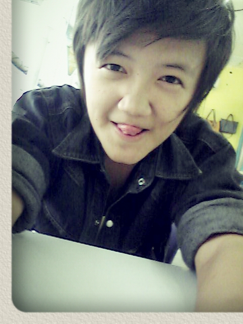 727First's tweet image. เธอจะคิดถึงกันบ้างไหมนะ. :(