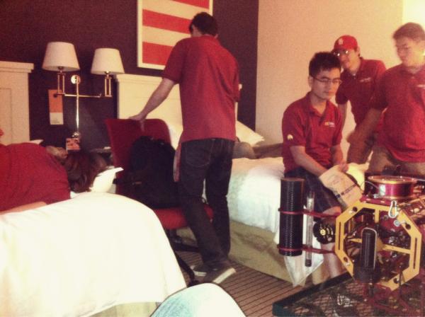 uscrobotics's tweet image. We got through the gate and hit a buoy in the semi finals today! Now a  powernap before an all night code sprint.