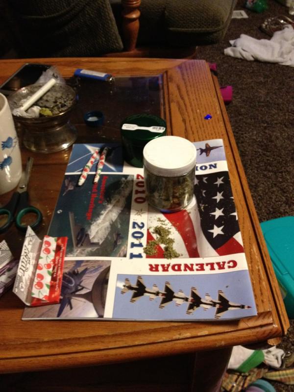 mnjuggalo1's tweet image. @PeaceWTF @crystal_q @bizzb104 @lomein18 @reezebandana @dpreston88 @hebrew80 Im in! #420Family #GettingLifted :-)