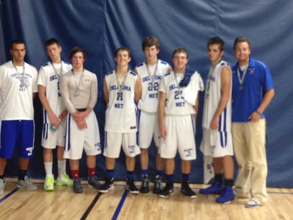 OKLAHOMA_NET's tweet photo. White team lost a tough game 36-44 in the finals. Looking forward to getting back on the floor next weekend! http://t.co/lyVghHuC
