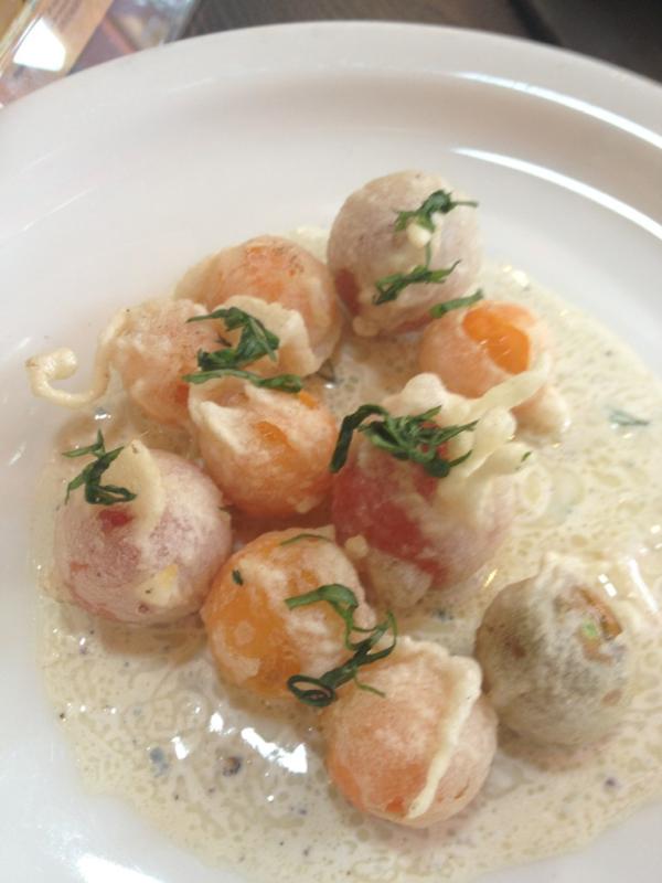 realquinncooks's tweet image. I dreamed about these. And @LocalHabitSD made them come true. #friedtomatoes #brokenbaconsauce