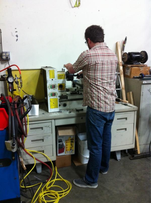 Edwinfvh's tweet photo. @scottflex thx for hooking up @gaber008 with custom work during off hrs.  Very kind of you. http://t.co/Ins2kNed