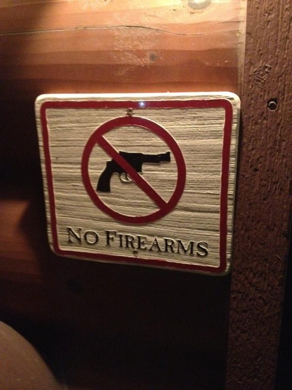 MadDogDarse's tweet photo. Only down south #'murica http://t.co/mt0ik8J2