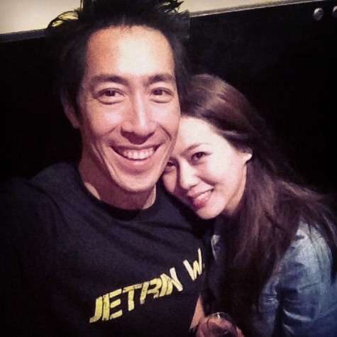 khunmo's tweet photo. กับพี่ชายสุดเท่ห์ คอนเสิตร์หนุกมว๊ากกก http://t.co/4attJqWw