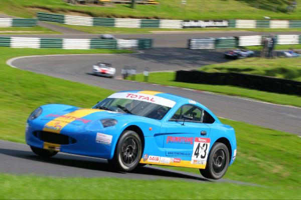 LukeEDavenport's tweet image. nice bit of air over the mountain