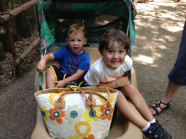 TheHatched's tweet photo. Had so much fun at the Ft. Worth zoo today!! -A http://t.co/ORwiCKWU