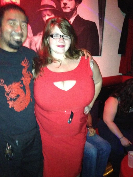 Lexxxi Luxe here at KaraokeXXX. @LexxxiLuxe http://t.co/dQUIoGgp<a class="tags" href="/tag/lexxxiluxe">@lexxxiluxe</a><a href="/tag/camgirl"class="tags"><span>#camgirl</span></a><a href="/tag/manyvids"class="tags"><span>#manyvids</span></a>