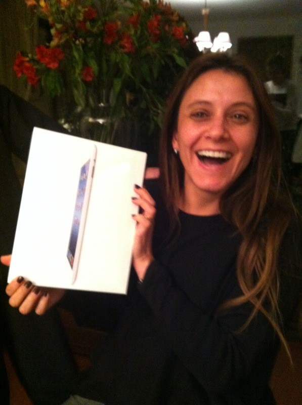 fran_pooley's tweet photo. Feliz cumpleanos mamaaa!!! Esa si es una cara de cumpleanos http://t.co/j2d5v3BK
