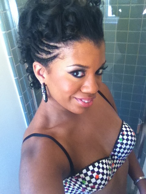 On set today for elegant angel club elite # 2 directed by LT time to make some more award winning movies👏🌟😉 http://t.co/z1mC8tGL