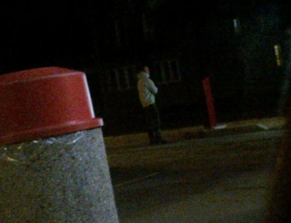 leannemilesk's tweet image. Buddy.. You need a car to go through the drive-thru.. #lnzproblems