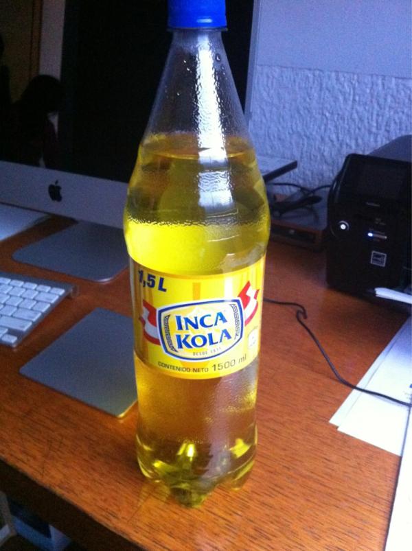 PatricioLv's tweet photo. @edurendon @jaimerendmo les traje sus inca kolas http://t.co/cKdOAPKV