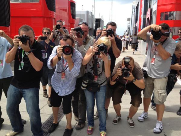 alo_oficial's tweet photo. Ya en el circuito..! O eso creo...;)))

Arrived at the circuit...! ;))))

#HungaryAlo http://t.co/WGnZw7H8