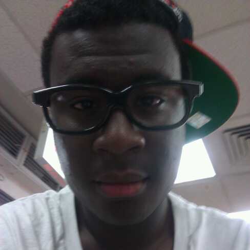 ride_me_DOWN's tweet photo. @VI_Cutie_94 http://t.co/QjlkEdZg