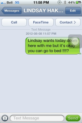 marlesantos's tweet image. #wrongword #wrongperson #uhlb #shithappens though