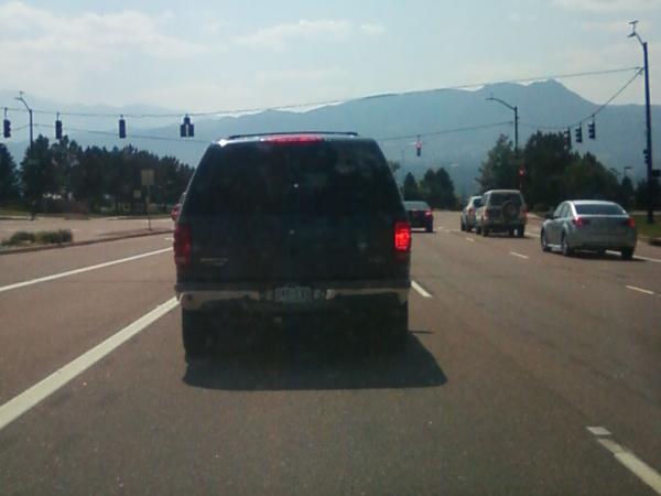 SpringsDrivers's tweet image. It's a shame tail lights are so expensive, I mean with the falling cost of gas sipping SUVs and all. #idiot #ticketthem