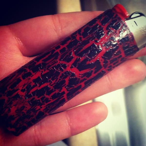 OneLoveHemp's tweet photo. Crackle lighter:) #OneLove http://t.co/lh3yCAh7