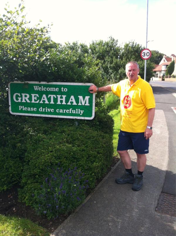 cwucleveland's tweet photo. @cwucleveland Pete at Greatham just over 2 miles gone http://t.co/ofnEDfGo